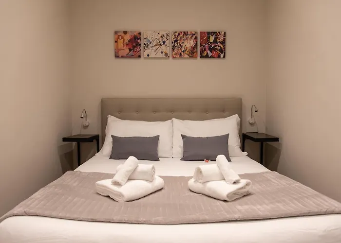 Xxiv Domus Luxury Suites